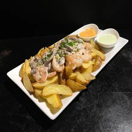 TABLA CAMARONES A LA CREMA DE CHAMPIÑON